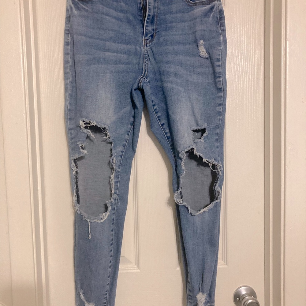 RUE 21 Curvy Jeggings, Distressed, Ankle, Hi-Rise, medium Wash, Size 12